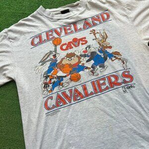 Vintage Cleveland Cavaliers Looney Tunes Tee